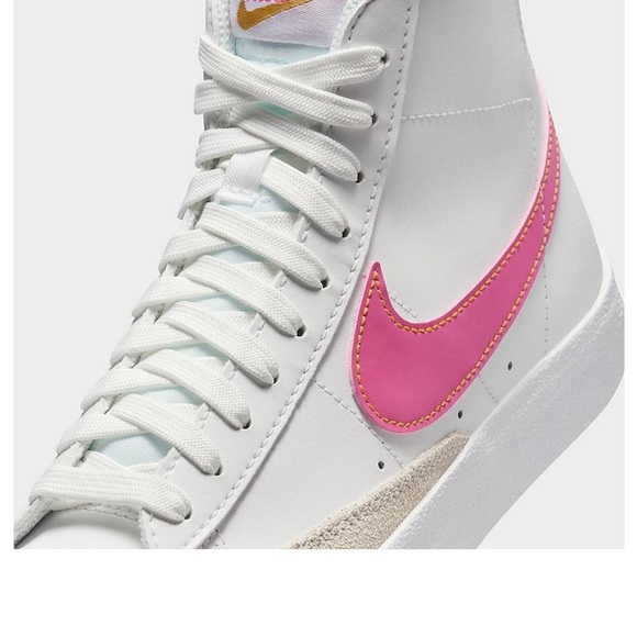 New GIRLS'' NIKE BLAZER MID '77 CASUAL SHOES 👟 - Picture 3 of 7